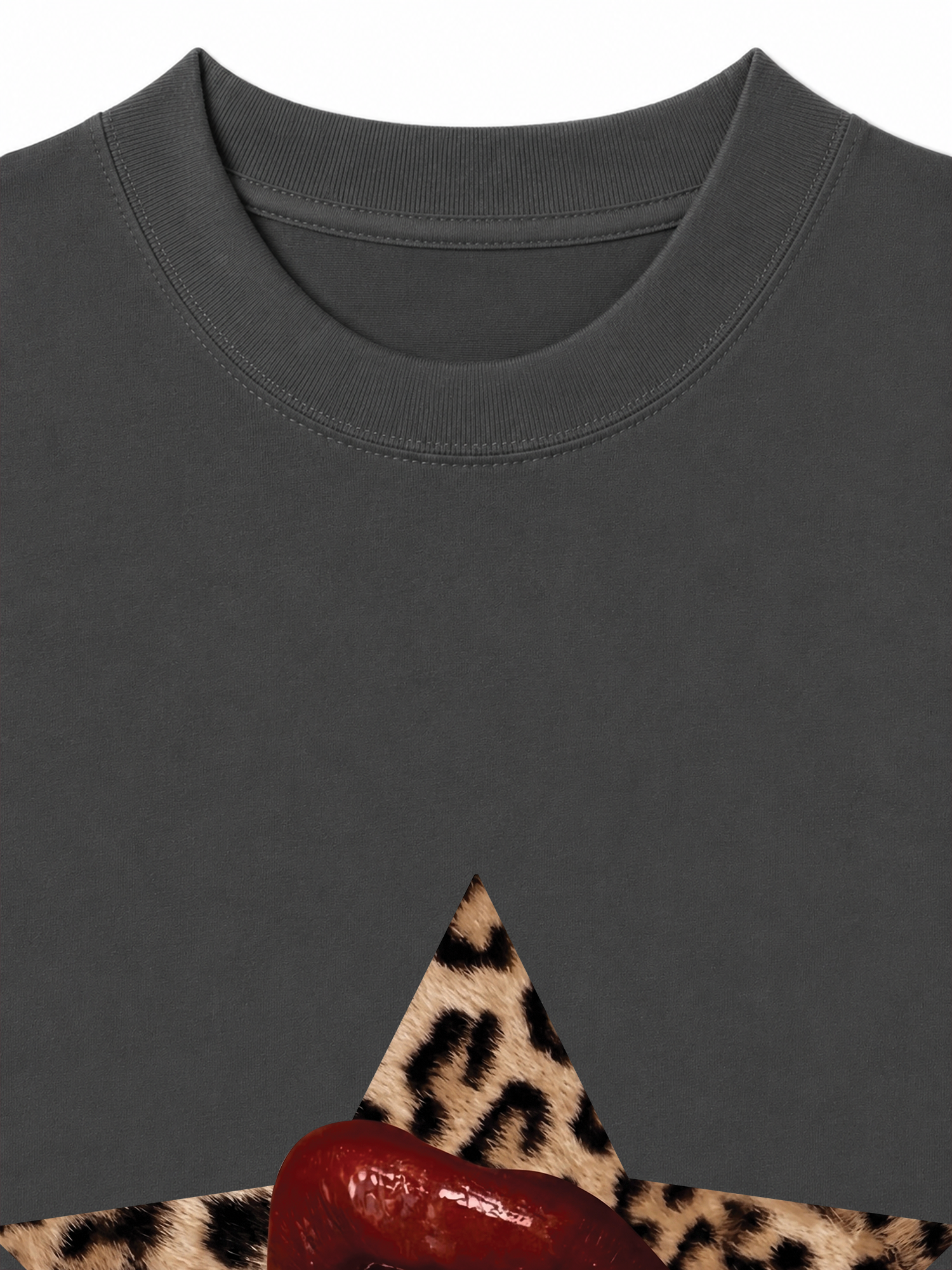 Áo Thun Relaxed Fit Urban Leopard Giunic