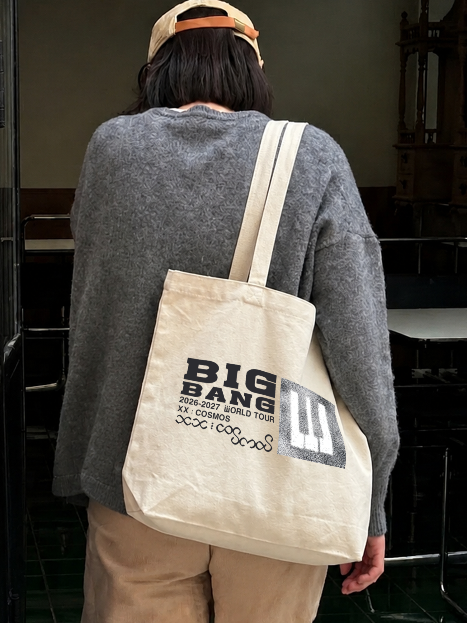 Túi Tote World Tour 20th