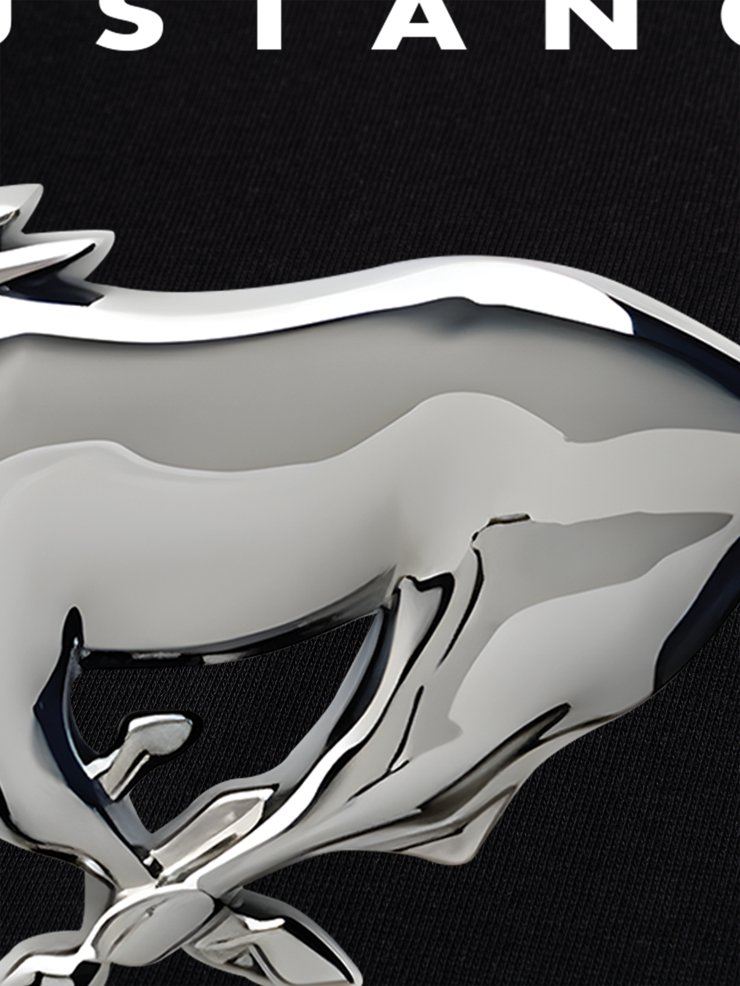 Áo Thun Ringer Relaxed Fit Mustang Horse Logo