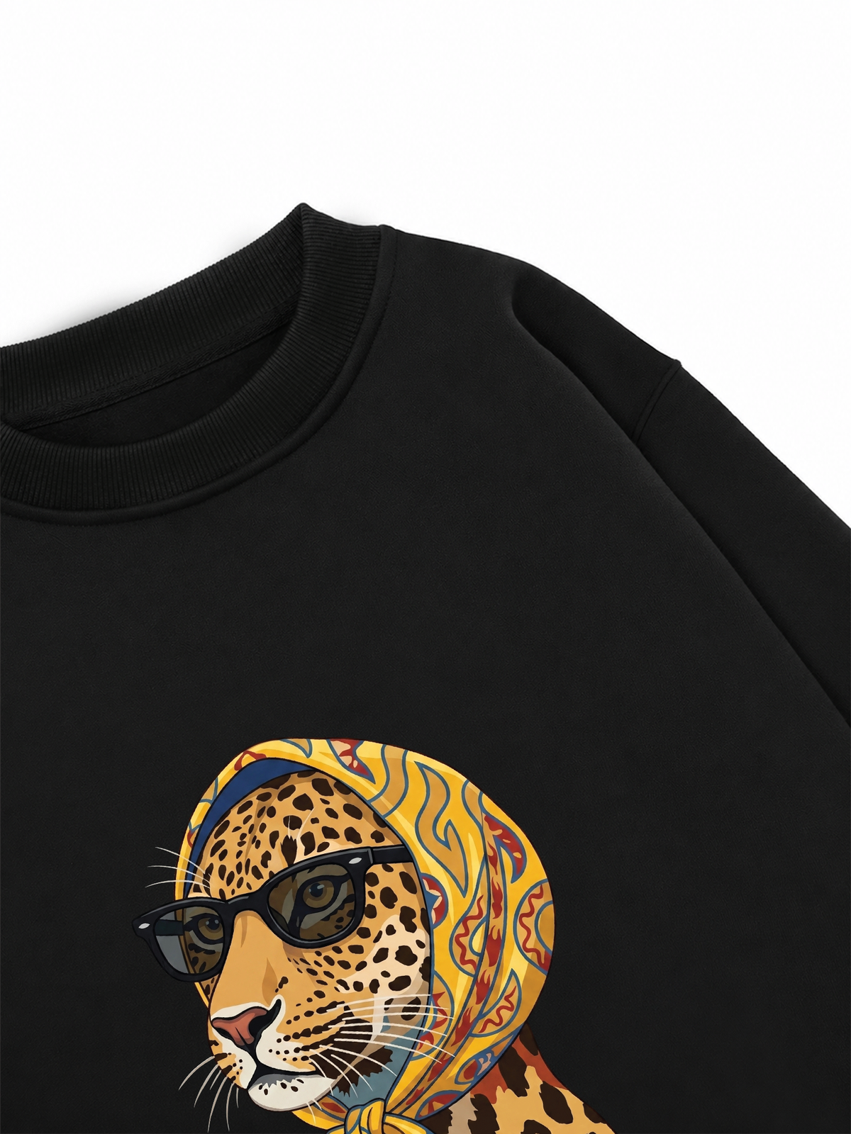 Áo Sweater Nỉ Hai Da Urban Leopard Safari Chic