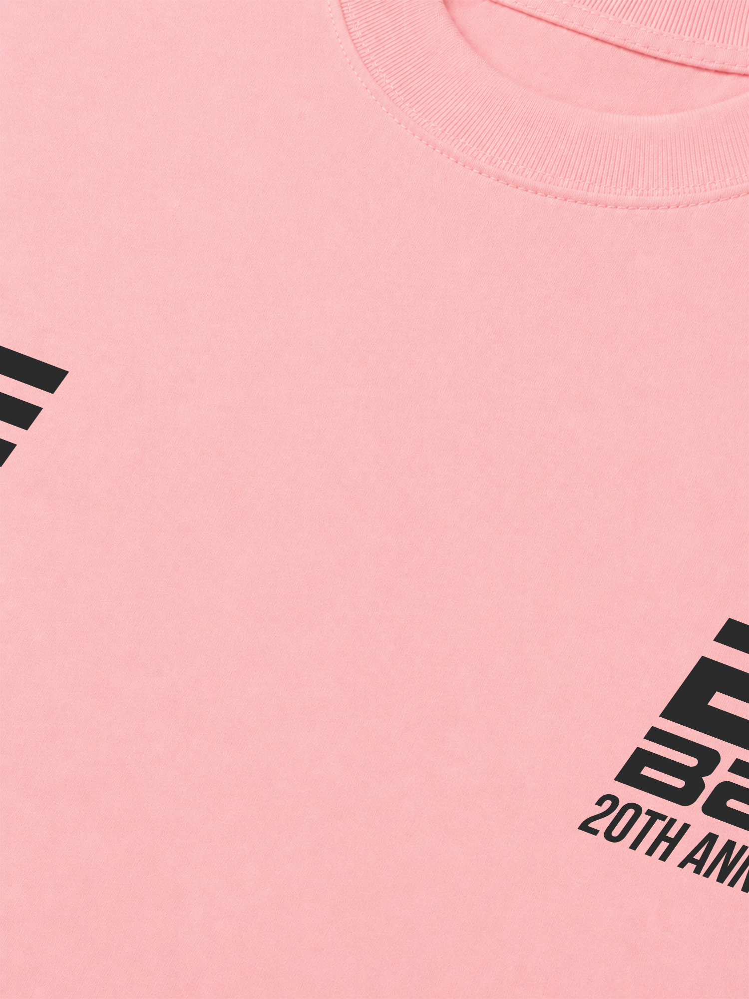 Áo Thun Relaxed Fit 20th Anniversary