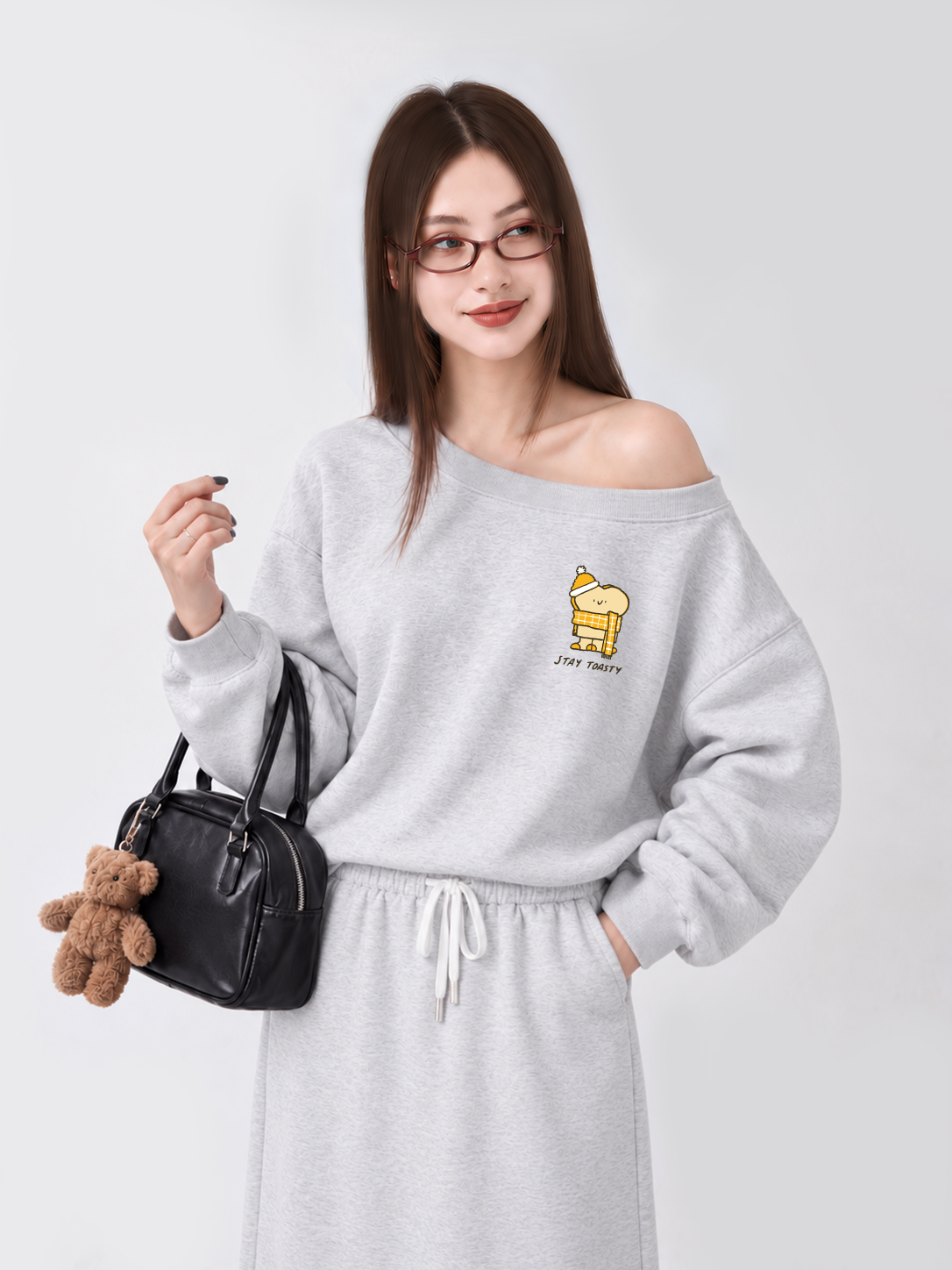 Áo Sweater Lệch Vai Nỉ Hai Da Stay Toasty