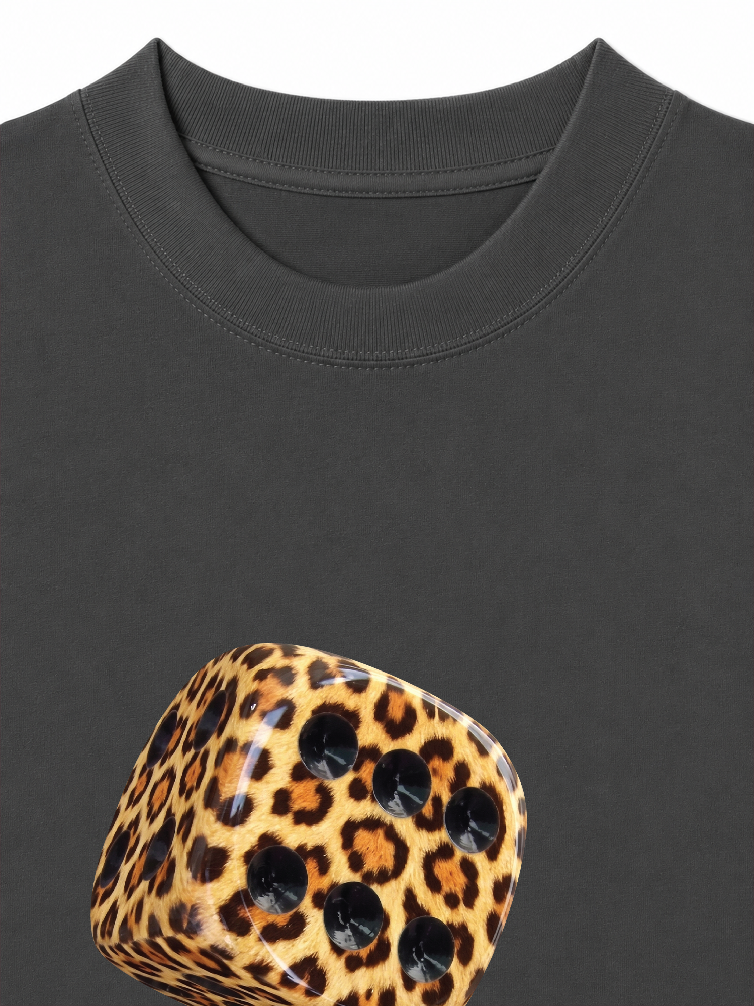 Áo Thun Relaxed Fit Urban Leopard Wild Roll