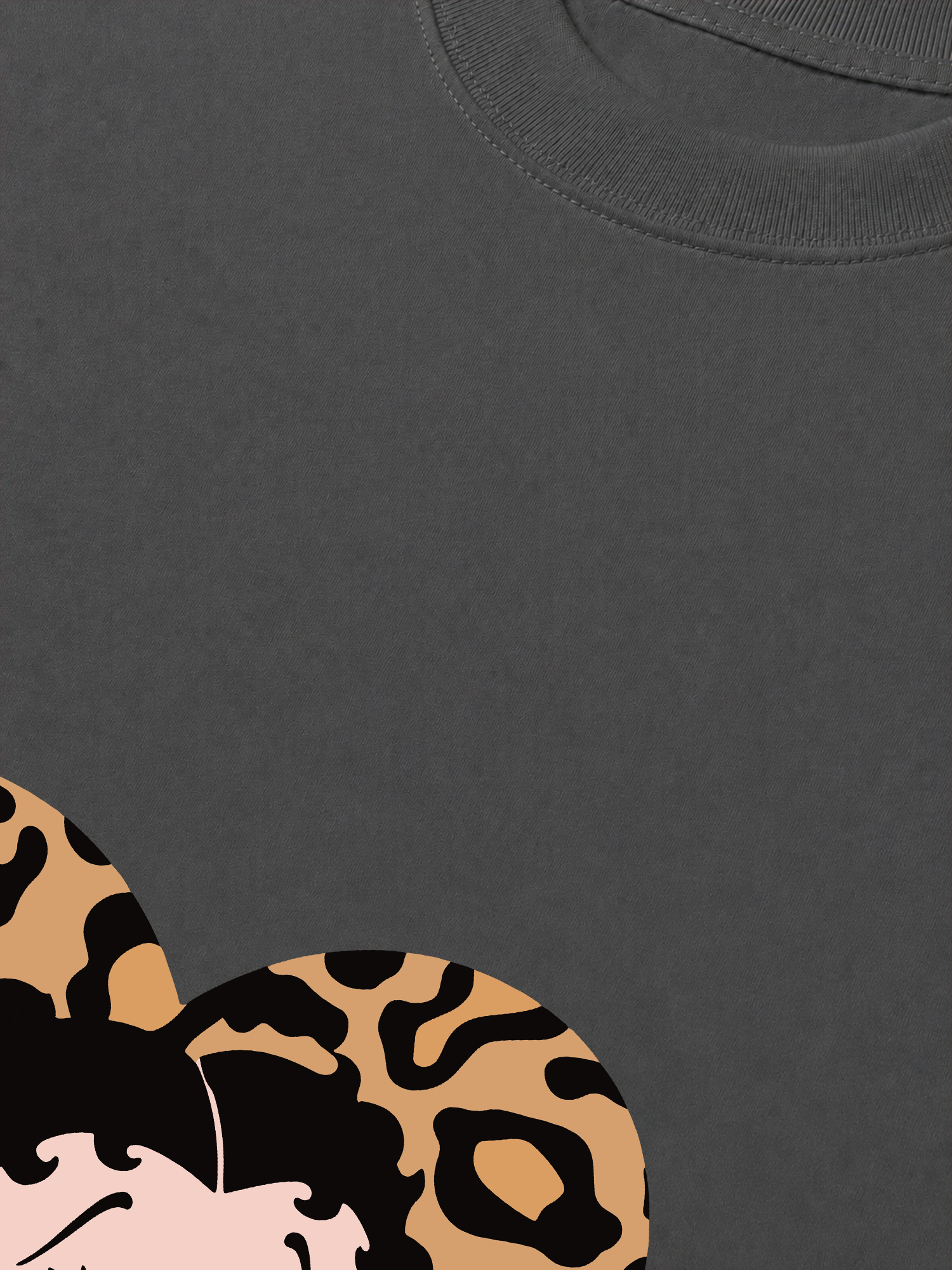 Áo Thun Relaxed Fit Urban Leopard Betty Cheetah Heart