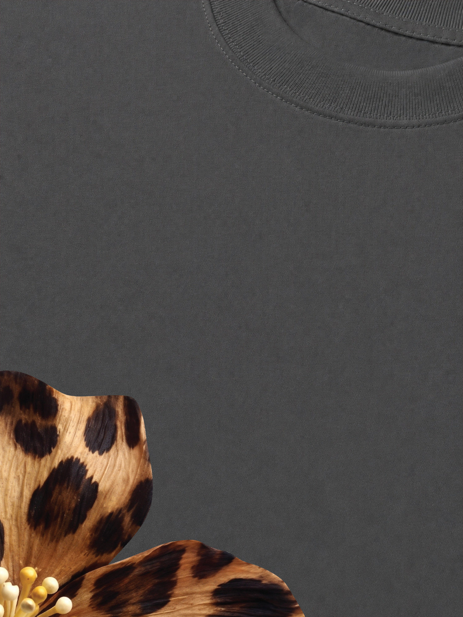 Áo Thun Relaxed Fit Urban Leopard  Safari Spotted Petals
