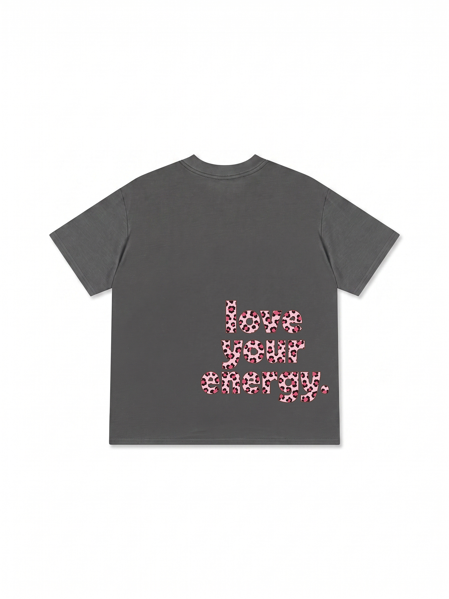 Áo Thun Relaxed Fit Urban Leopard Love Your Energy