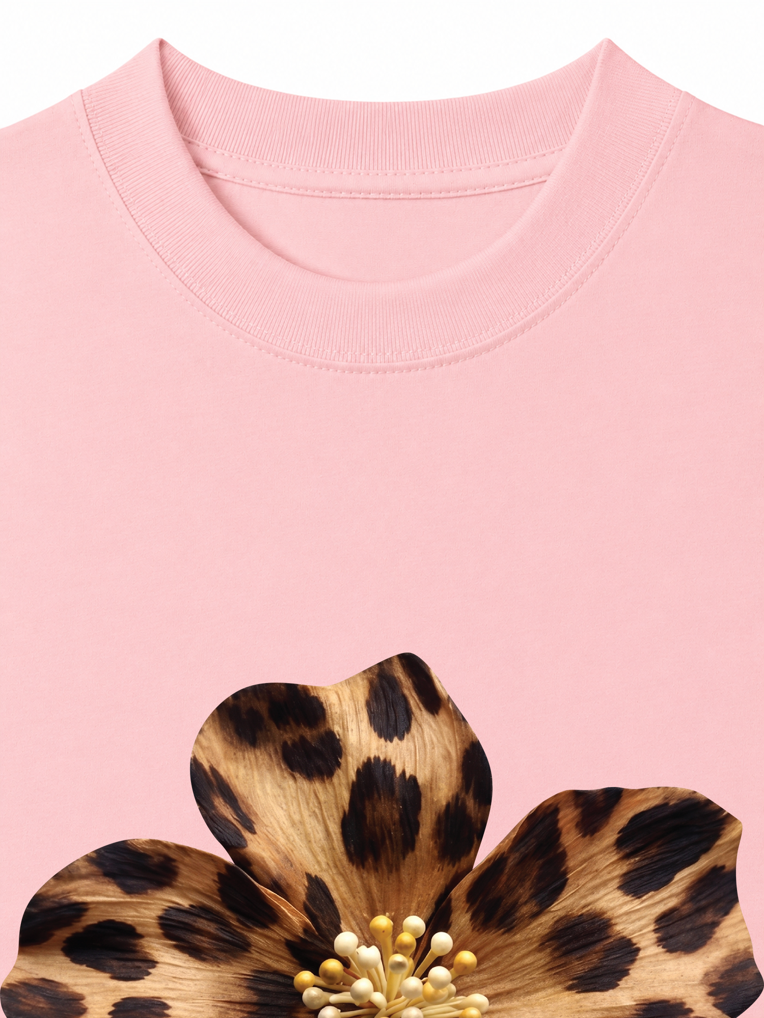 Áo Thun Relaxed Fit Urban Leopard  Safari Spotted Petals