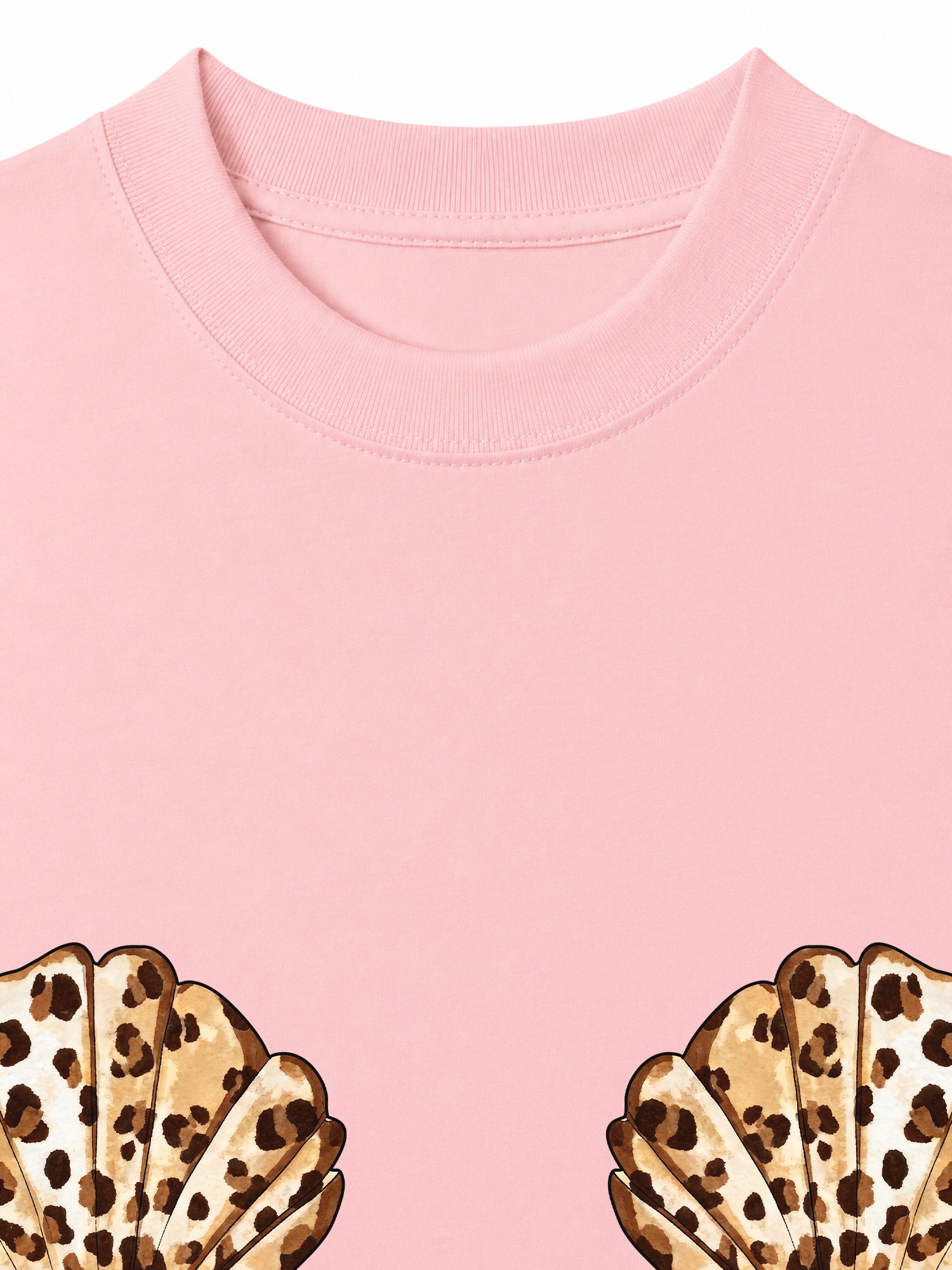 Áo Thun Relaxed Fit Urban Leopard Feline Shell