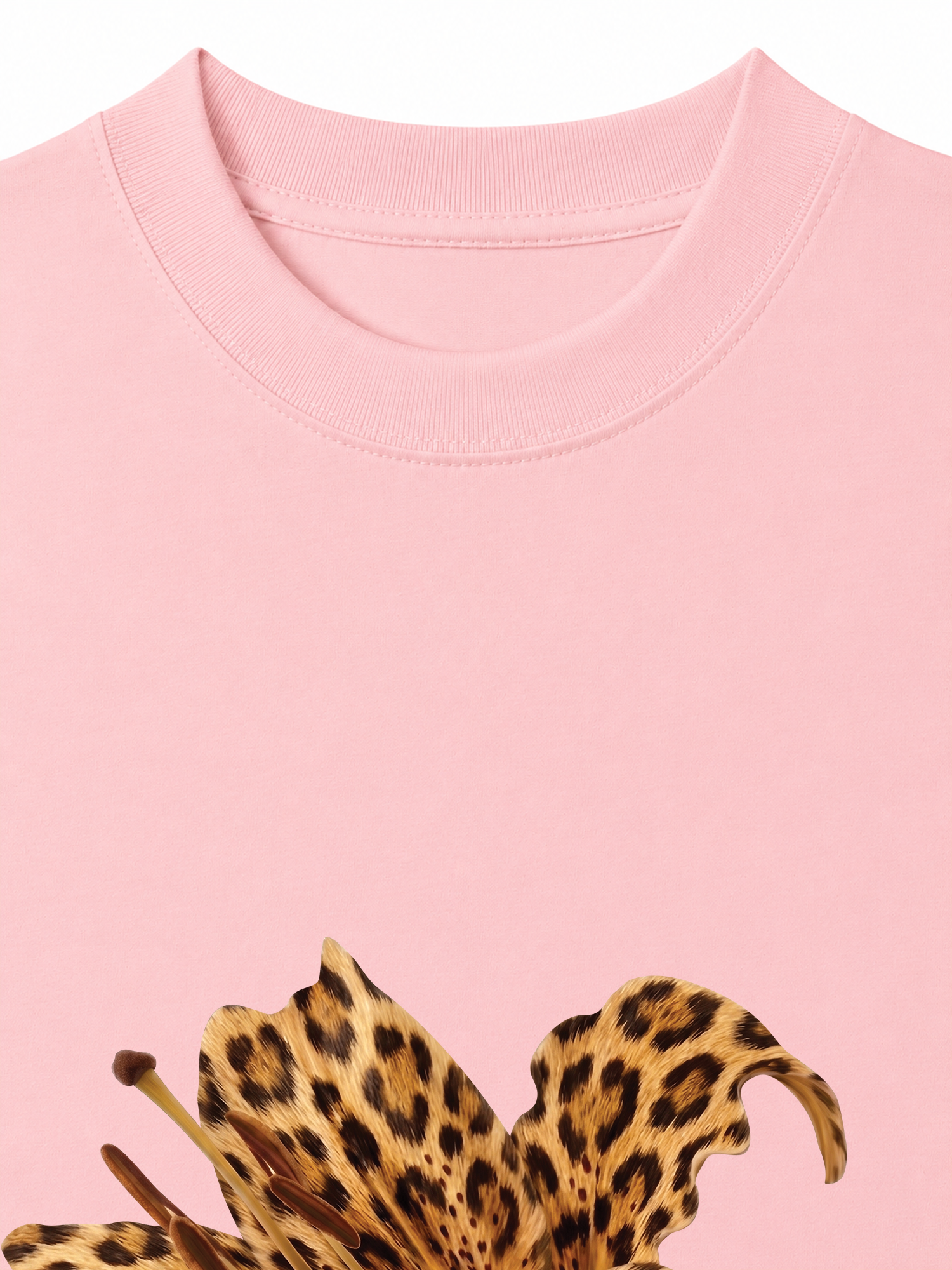 Áo Thun Relaxed Fit Urban Leopard Flower