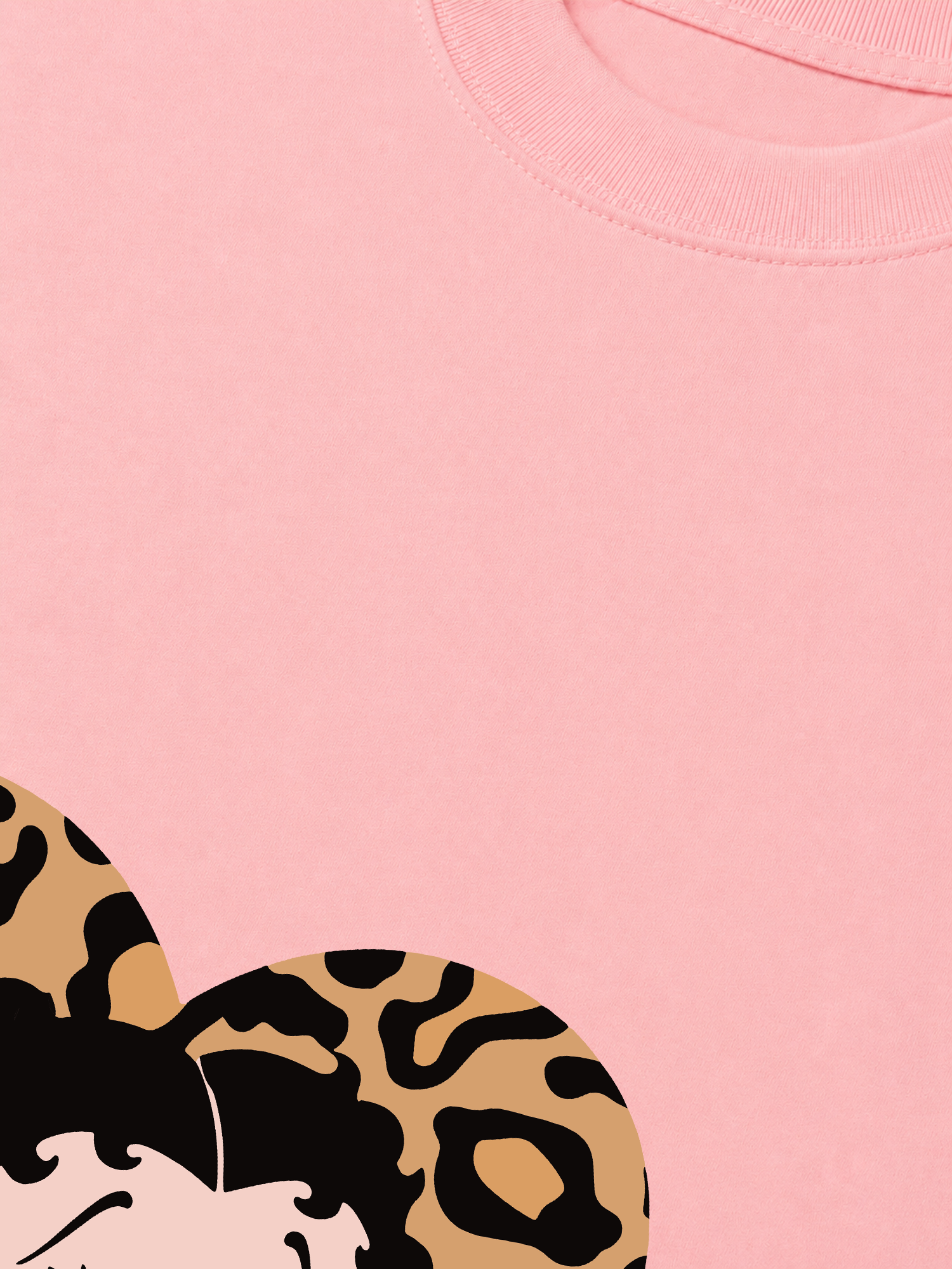 Áo Thun Relaxed Fit Urban Leopard Betty Cheetah Heart
