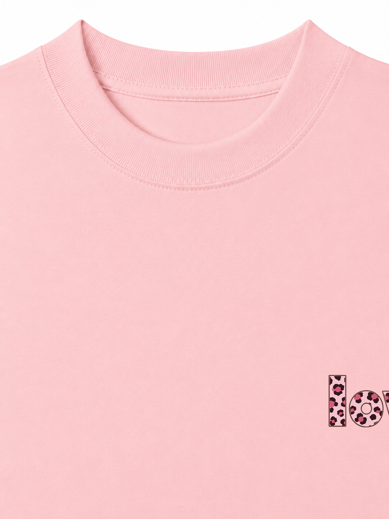 Áo Thun Relaxed Fit Urban Leopard Love Your Energy