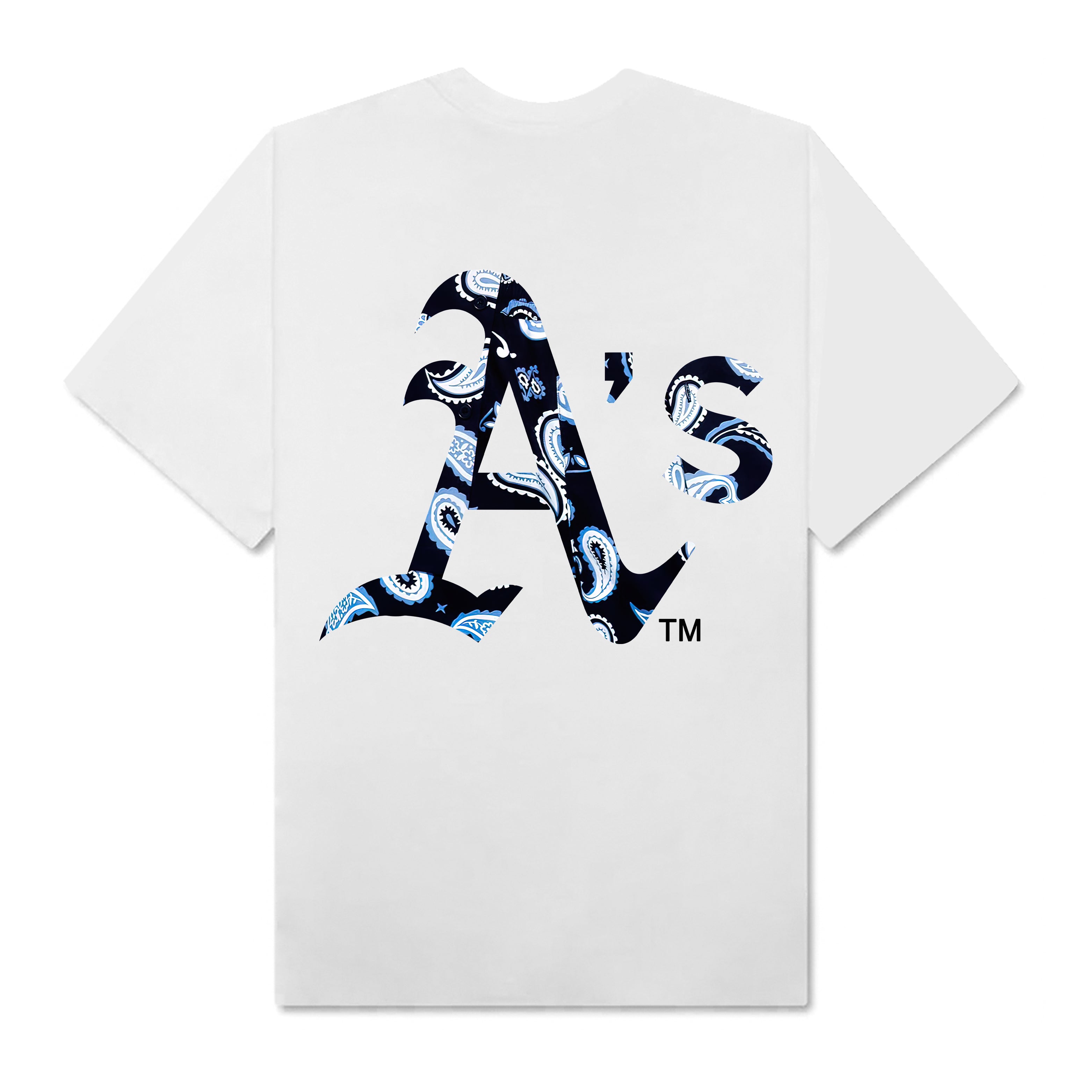 MLB Atlanta Braves Paisley T-Shirt