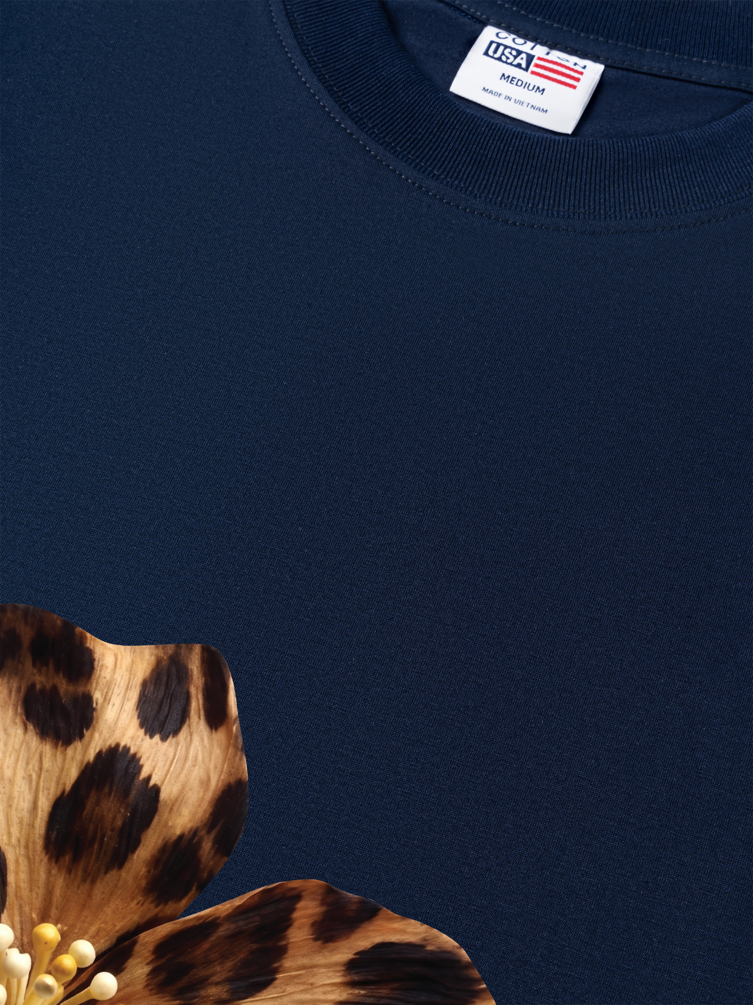 Áo Thun Relaxed Fit Urban Leopard  Safari Spotted Petals