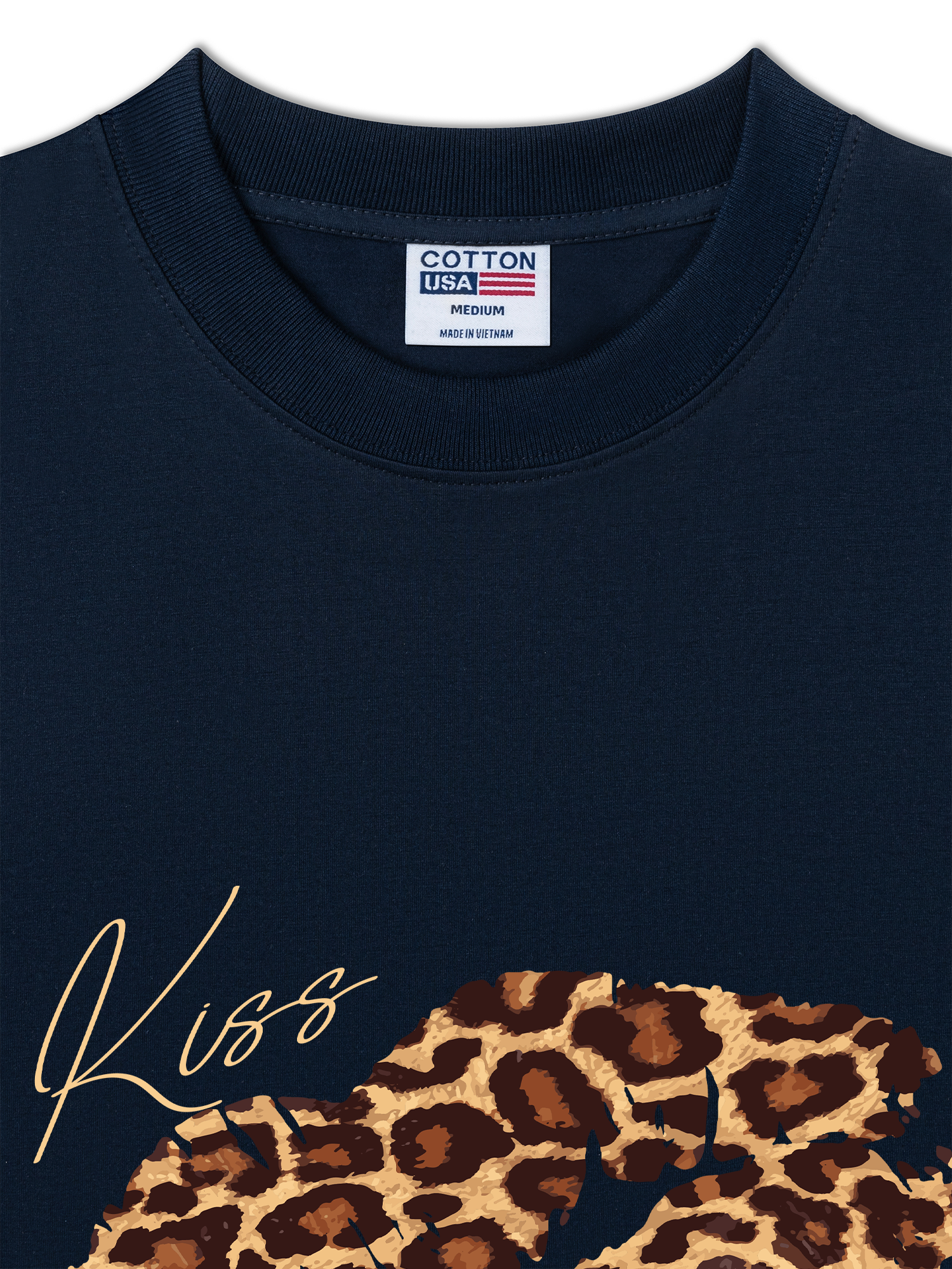 Áo Thun Relaxed Fit Urban Leopard Kiss Lip