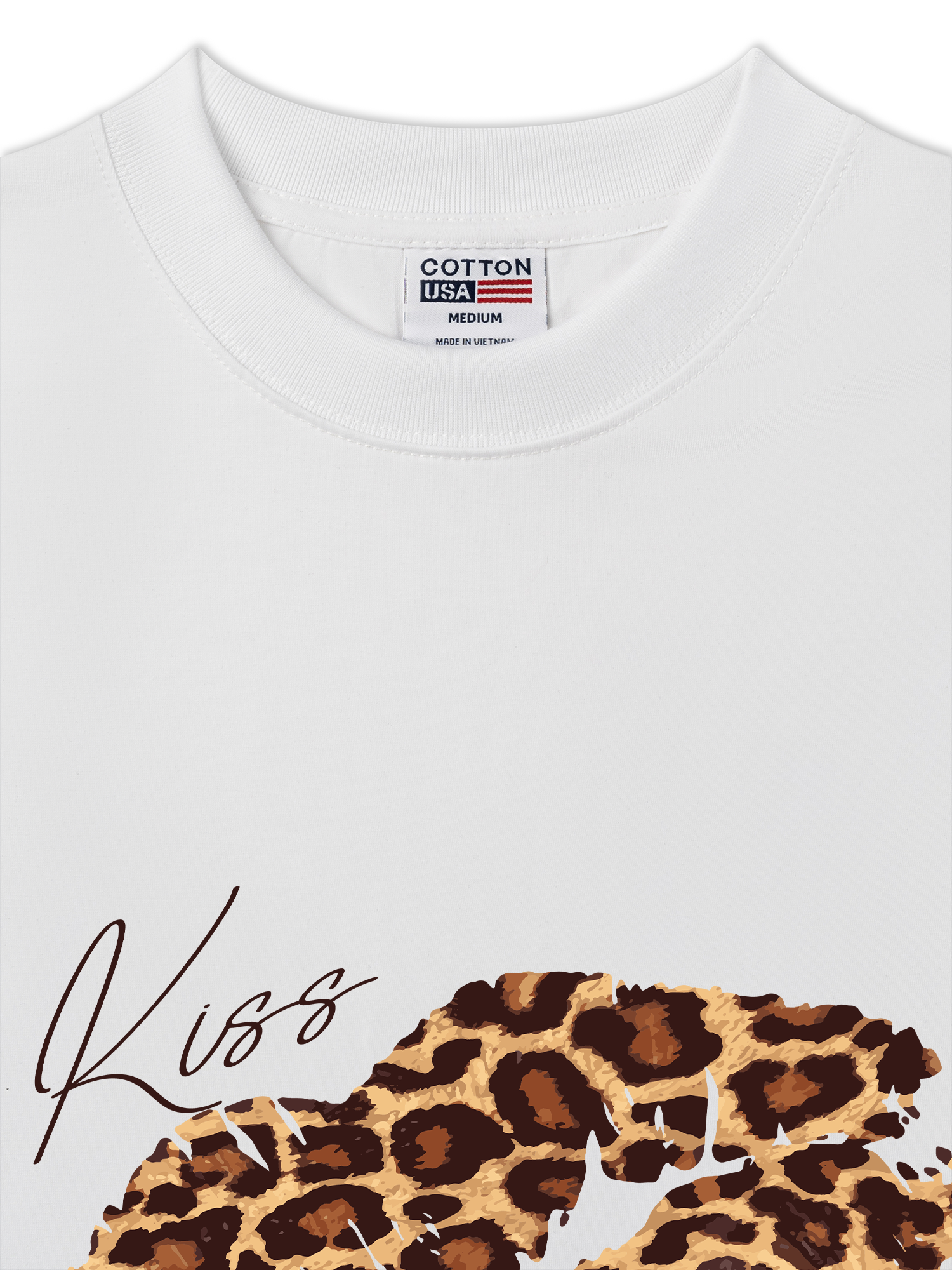 Áo Thun Relaxed Fit Urban Leopard Kiss Lip