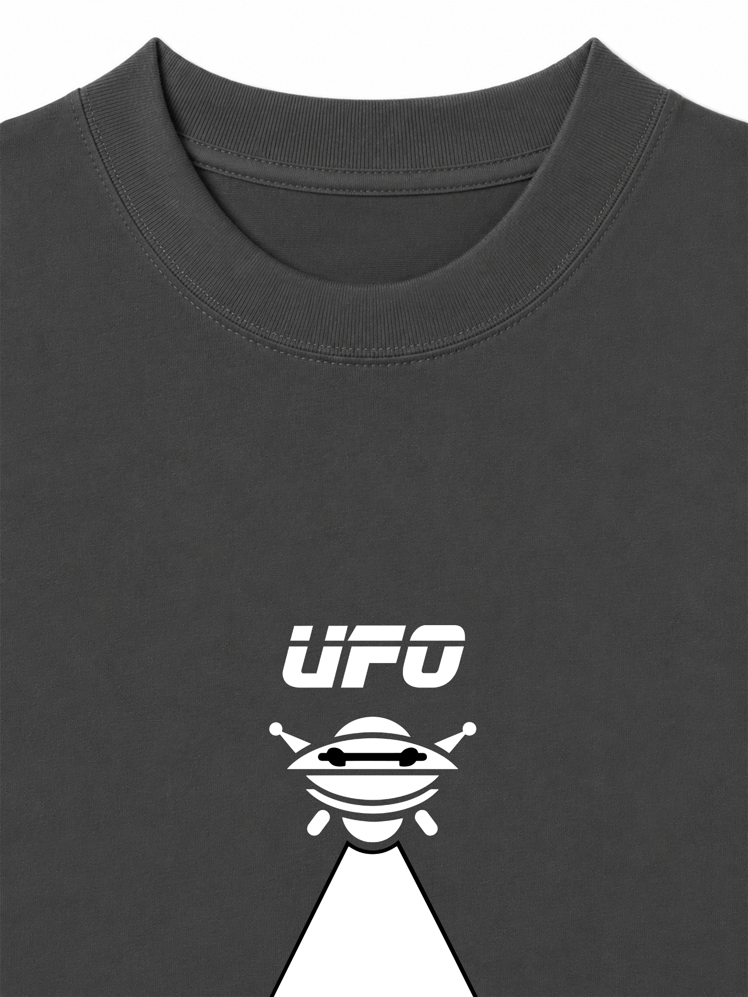 Áo Thun Relaxed Fit UFO