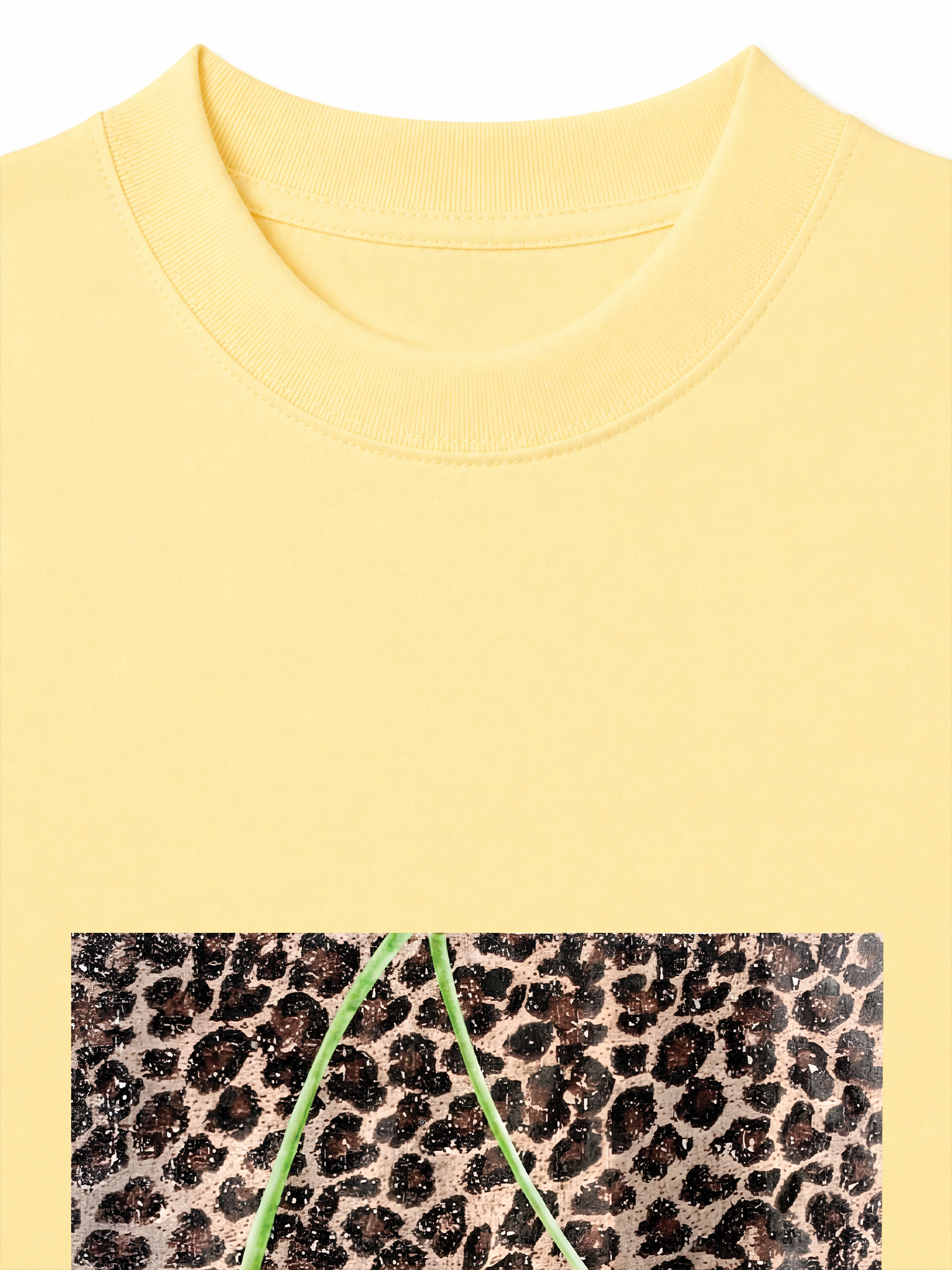 Áo Thun Relaxed Fit Urban Leopard Tomatoes Perfection