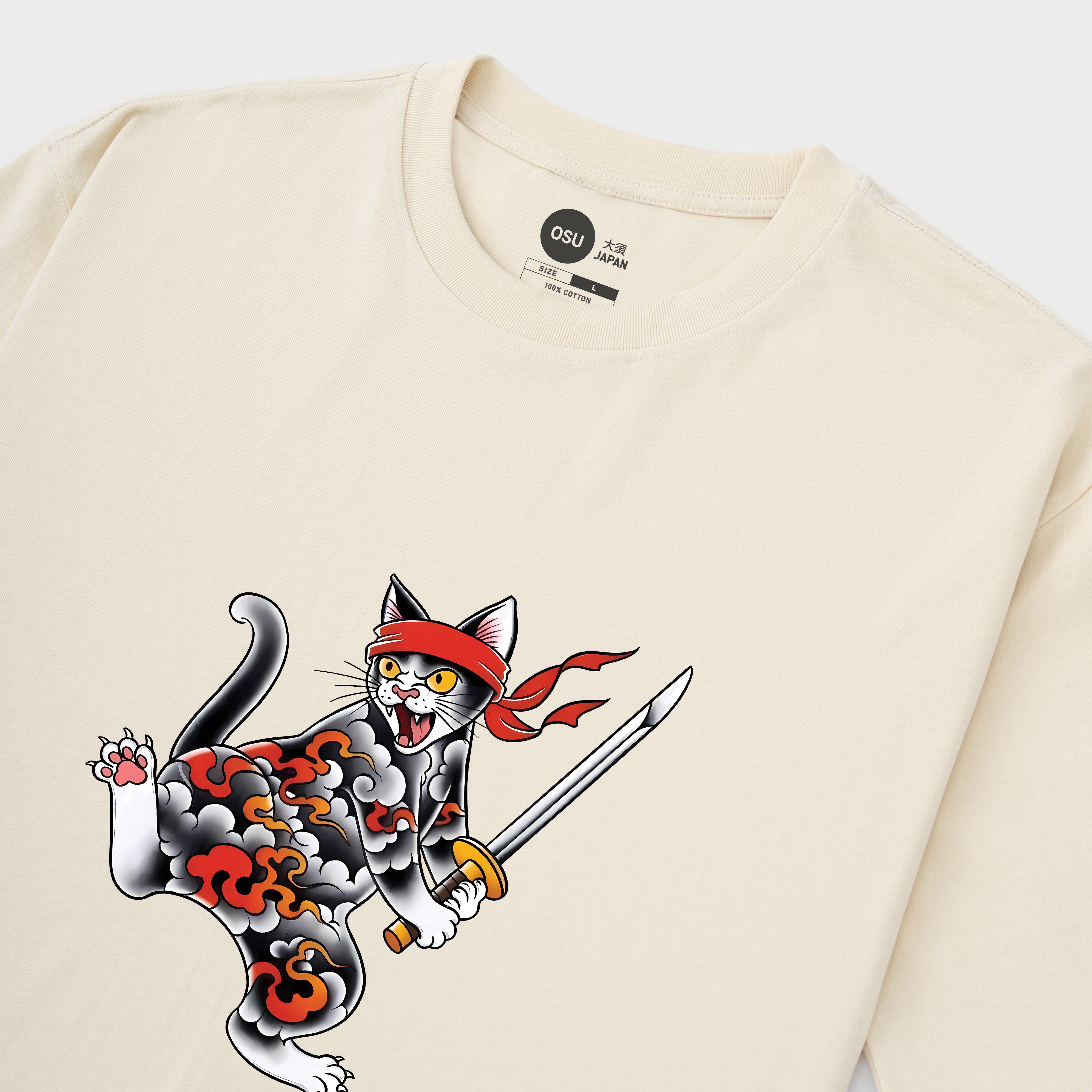 JAPAN CAT HOLDING A SWORD T-SHIRT / KEM