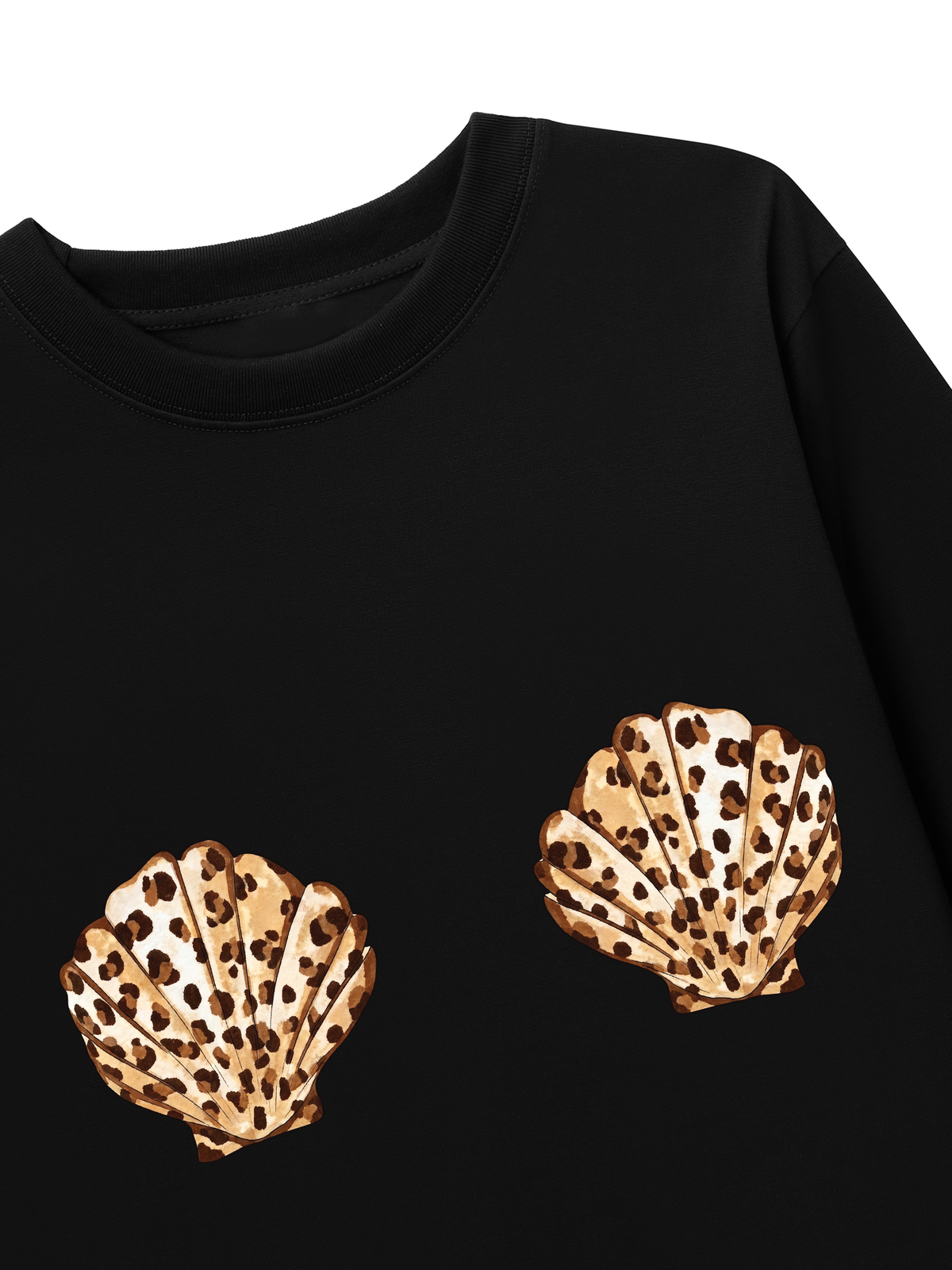 Áo Thun Dài Tay Urban Leopard Feline Shell