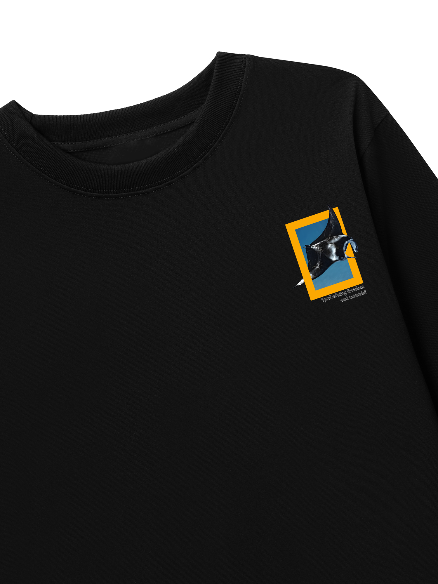 Áo Thun Dài Tay Wild Life Symbolizing Freedom