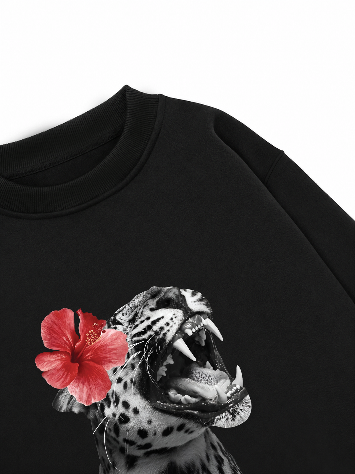 Áo Sweater Nỉ Hai Da Urban Leopard Roar Flower