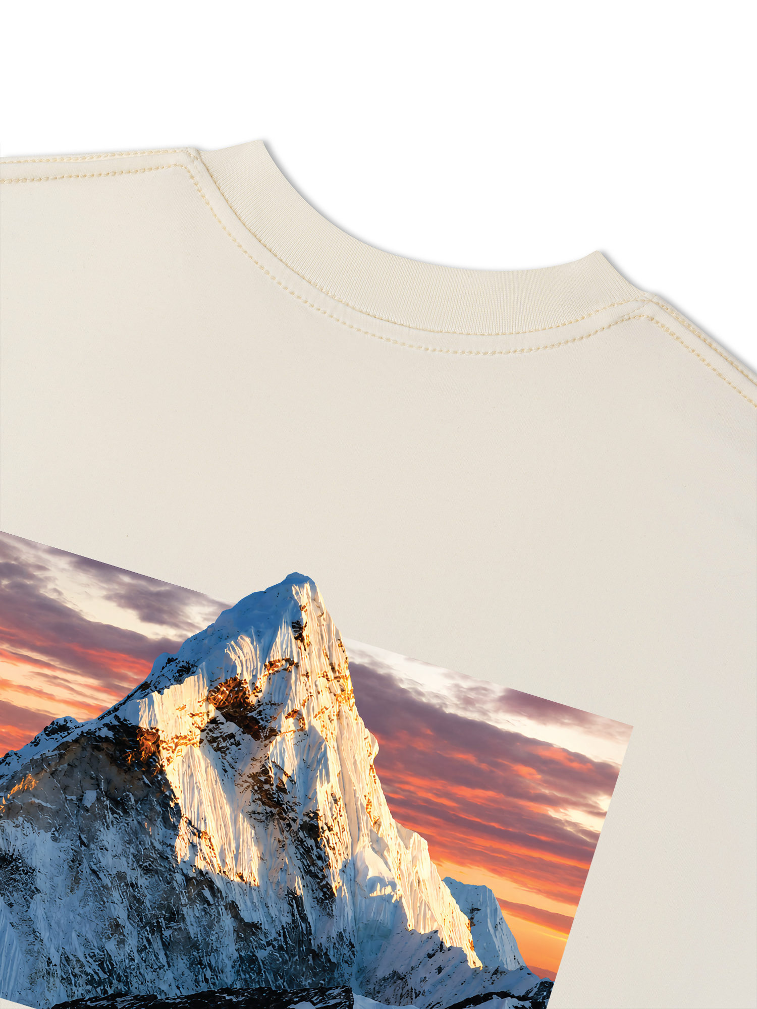 Áo Thun Relaxed Fit Adventure Everest The Highest Peak On Earth