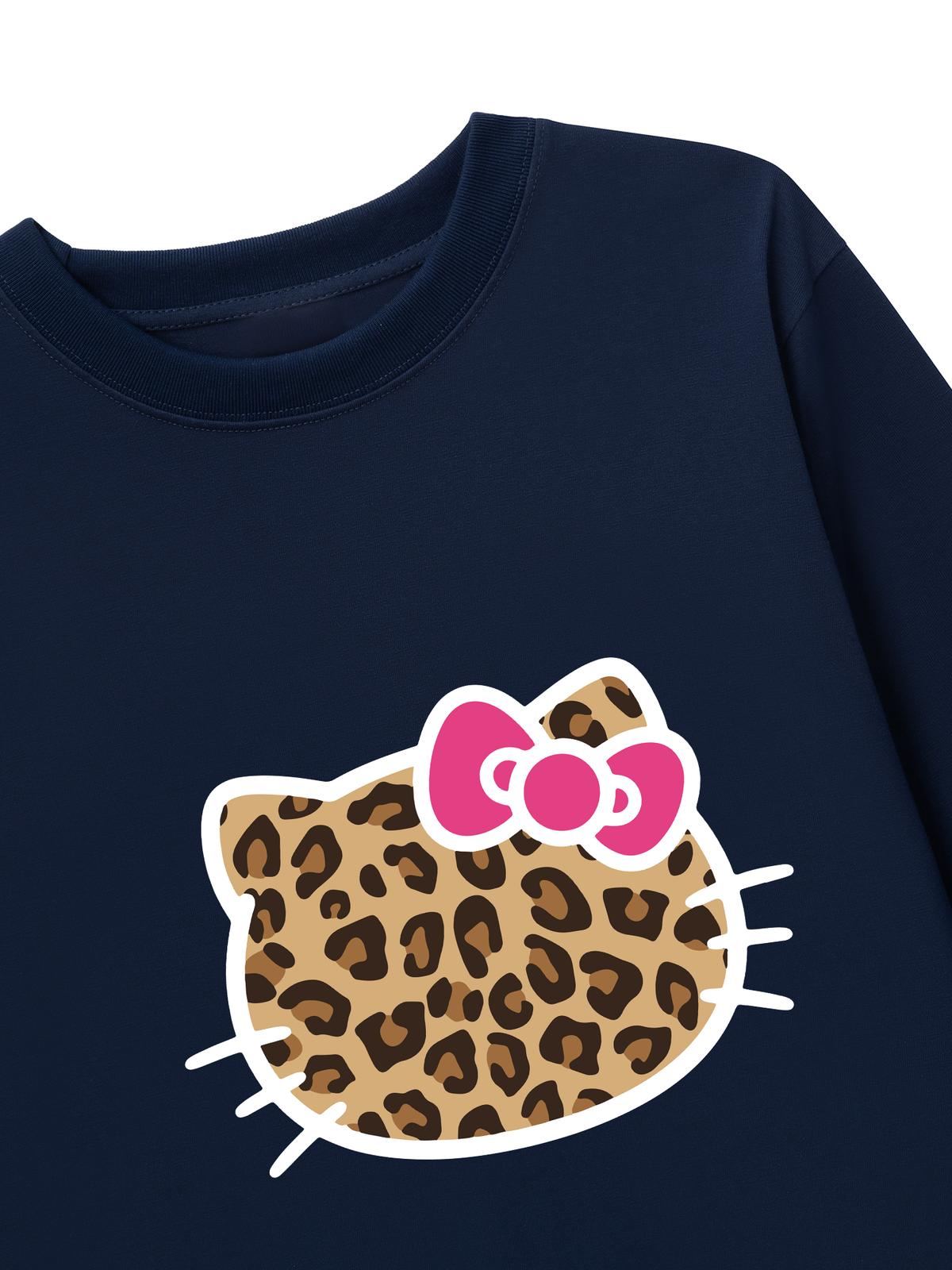 Áo Thun Dài Tay Urban Leopard Kitty