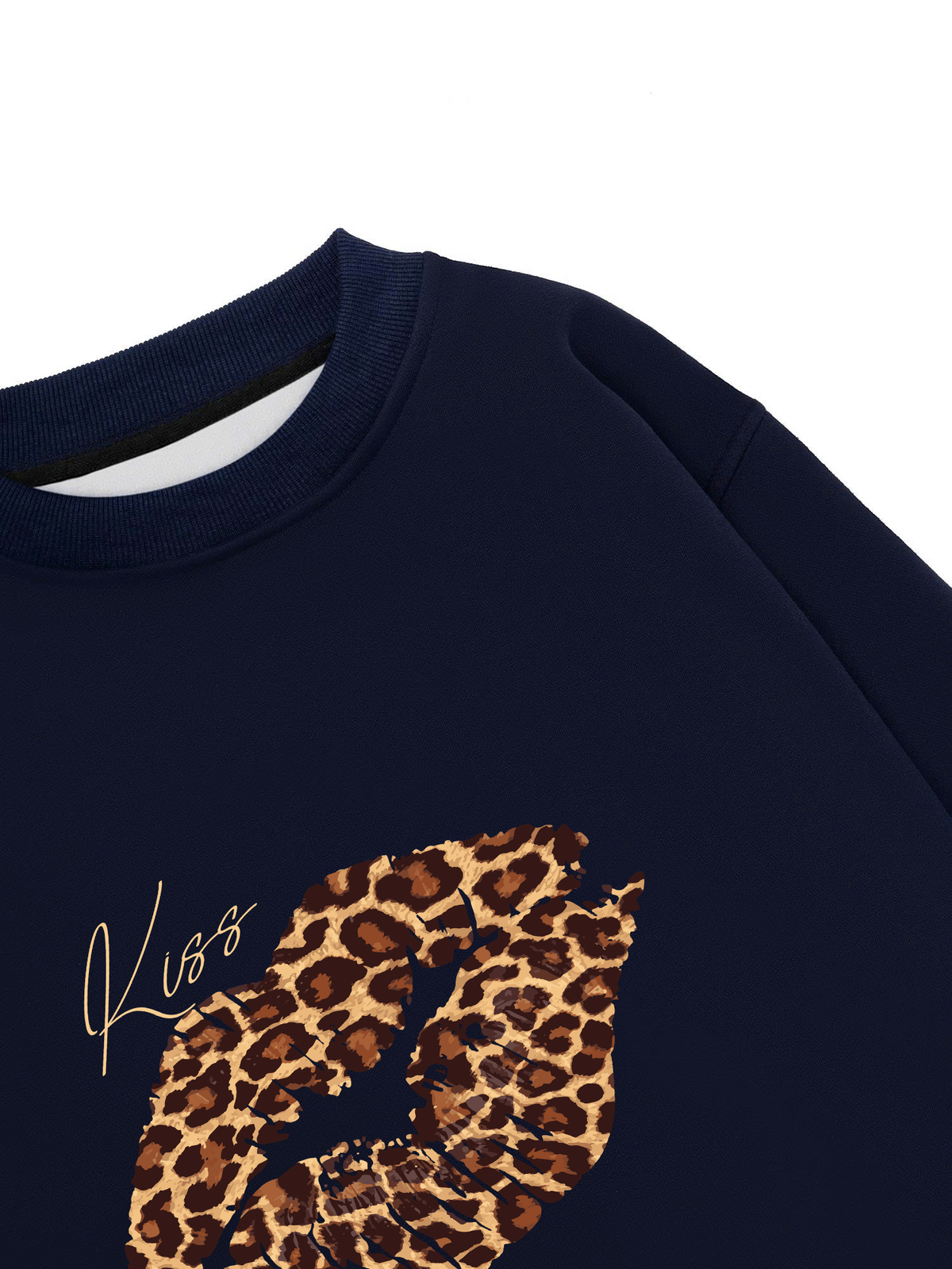 Áo Sweater Nỉ Hai Da Urban Leopard Kiss Lip