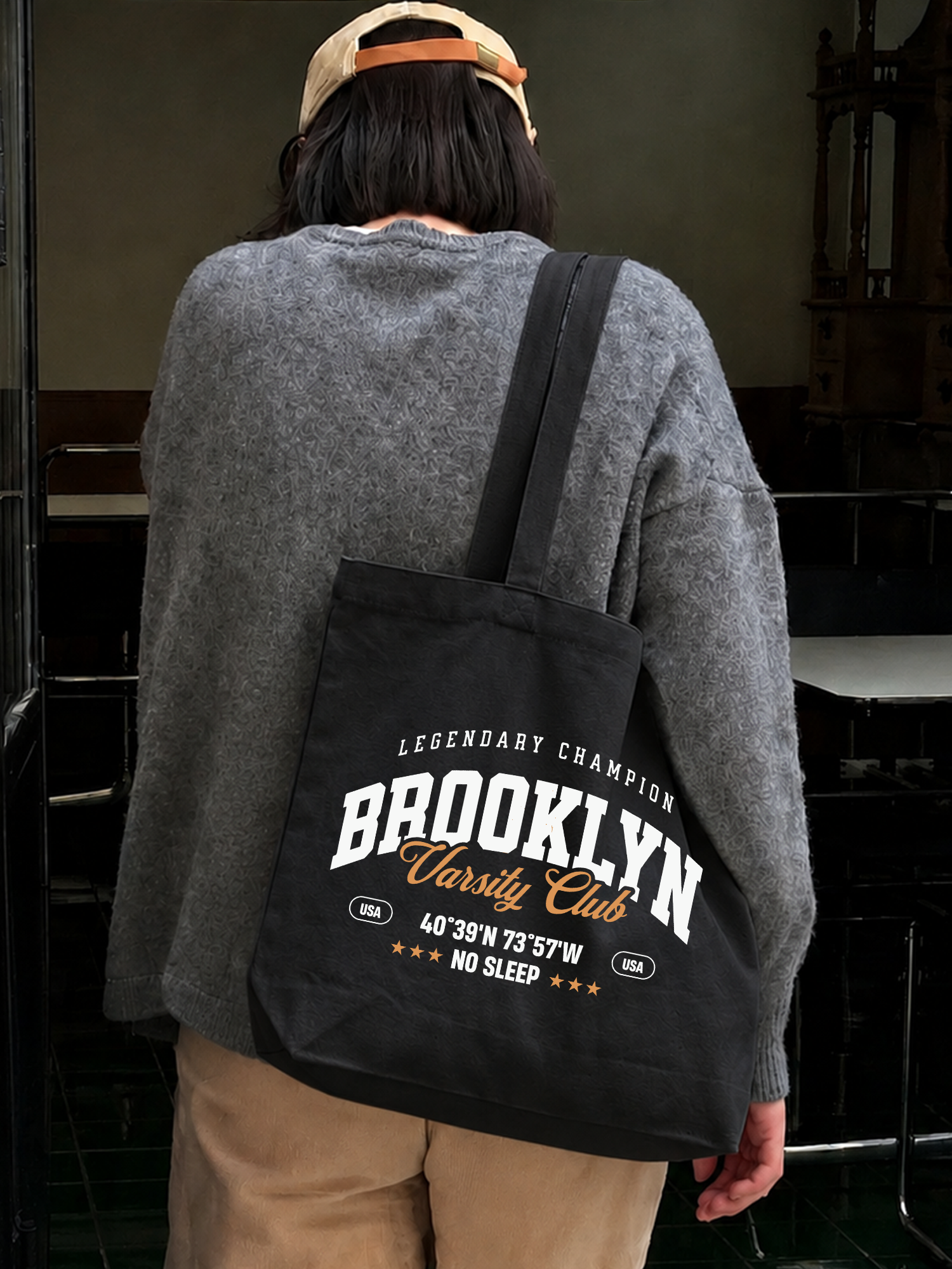 Túi Tote City Brooklyn Varsity Club