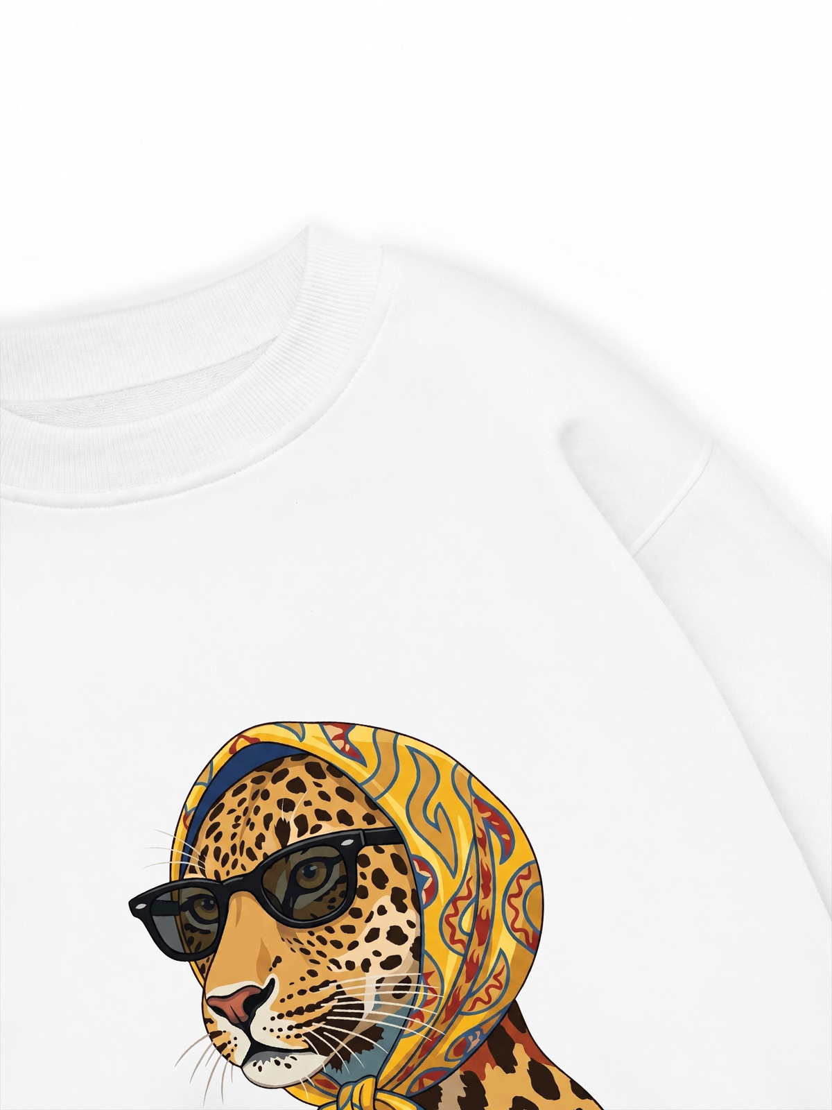 Áo Sweater Nỉ Hai Da Urban Leopard Safari Chic